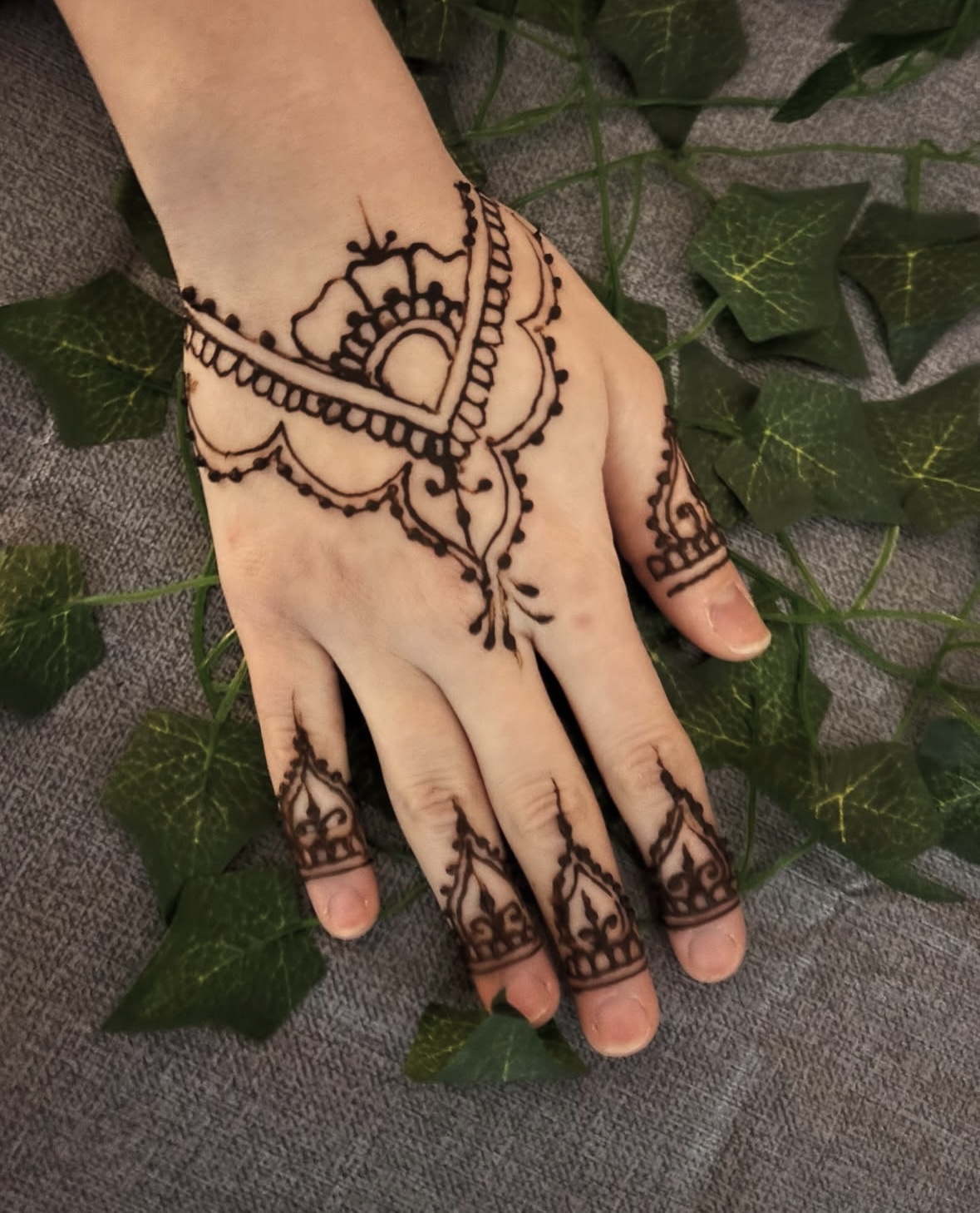 Modern party pattern